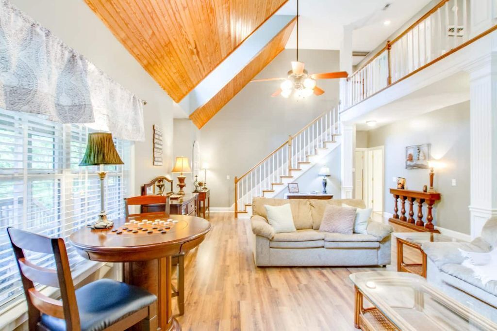 Photo of Livingroom in Lancaster