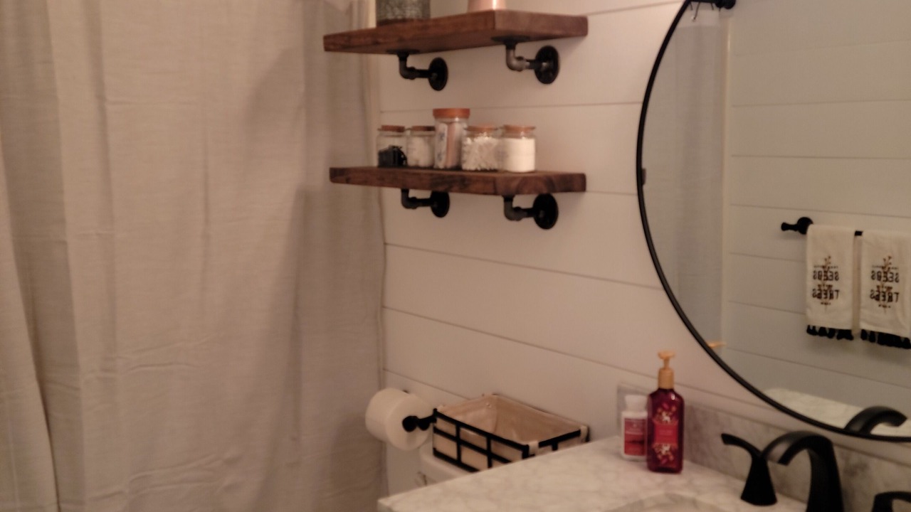 Photo of Bathroom in Catskill