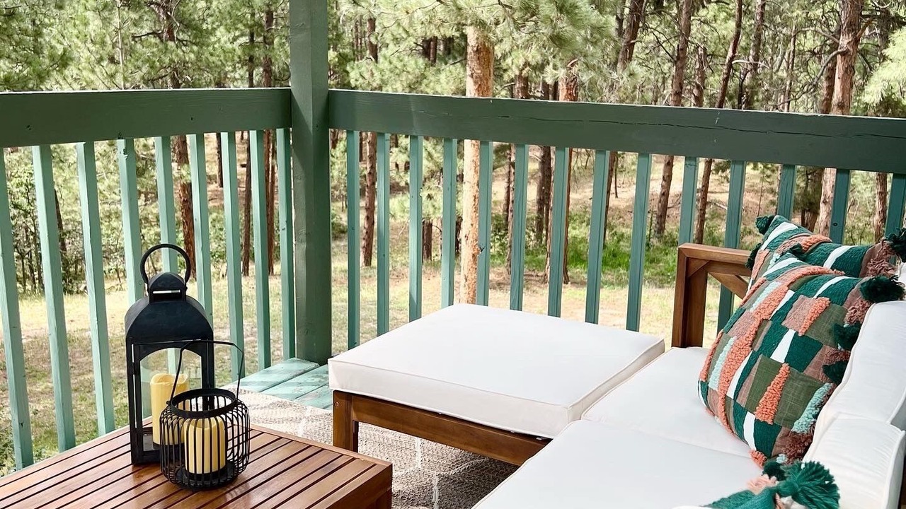 Photo of Patio Balcony in Larkspur