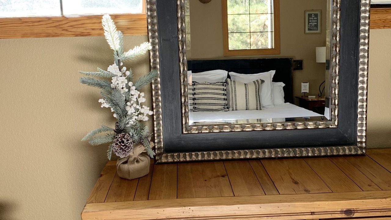 Photo of Bedroom in Larkspur