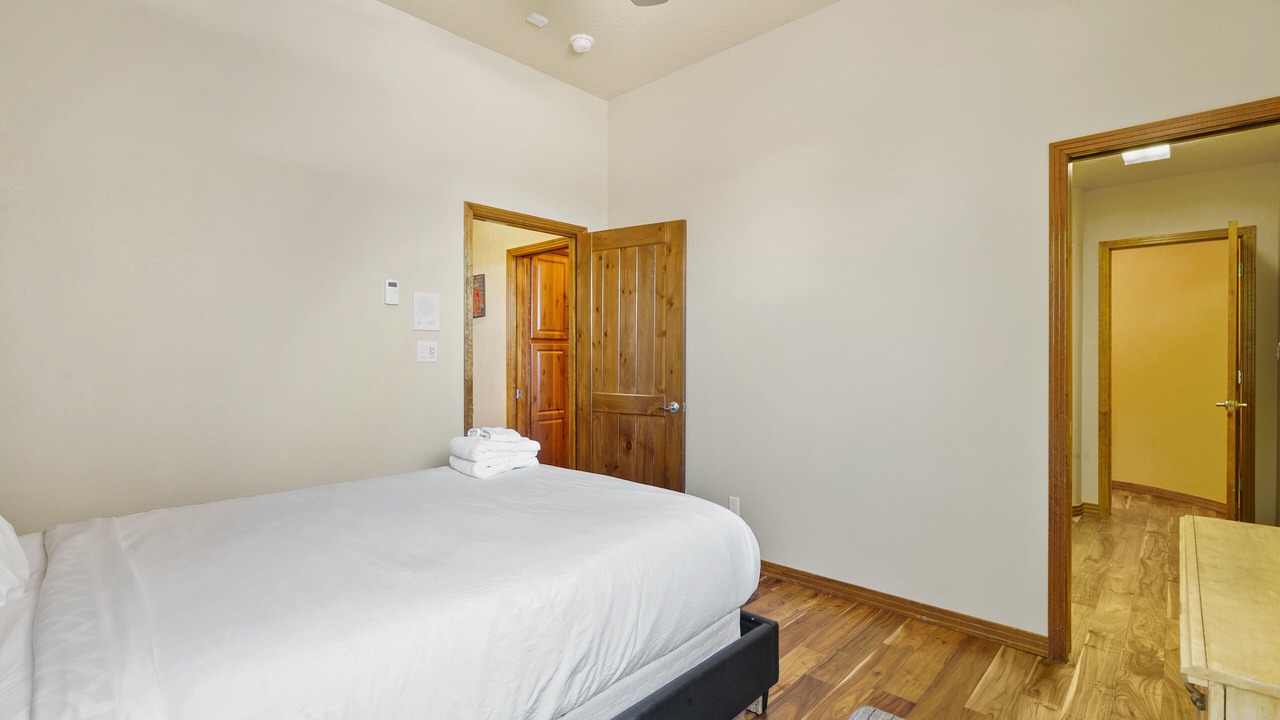 Photo of Bedroom in Nor Este