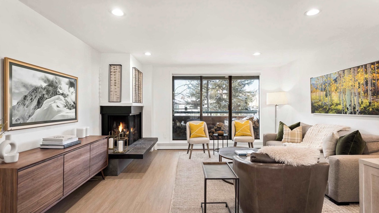 Photo of Livingroom in Aspen