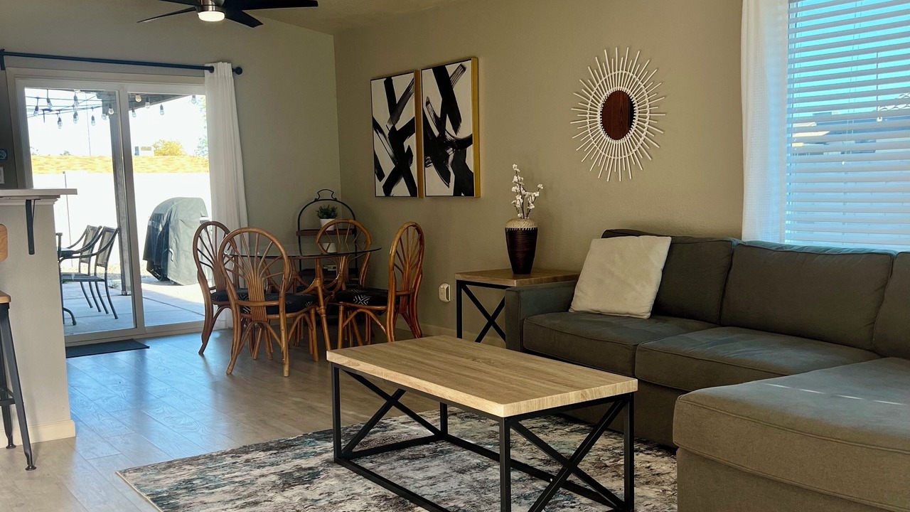 Photo of Livingroom in Yuma