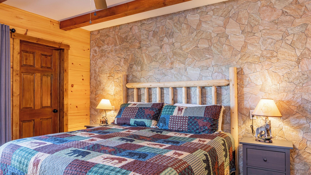 Photo of Bedroom in Gatlinburg