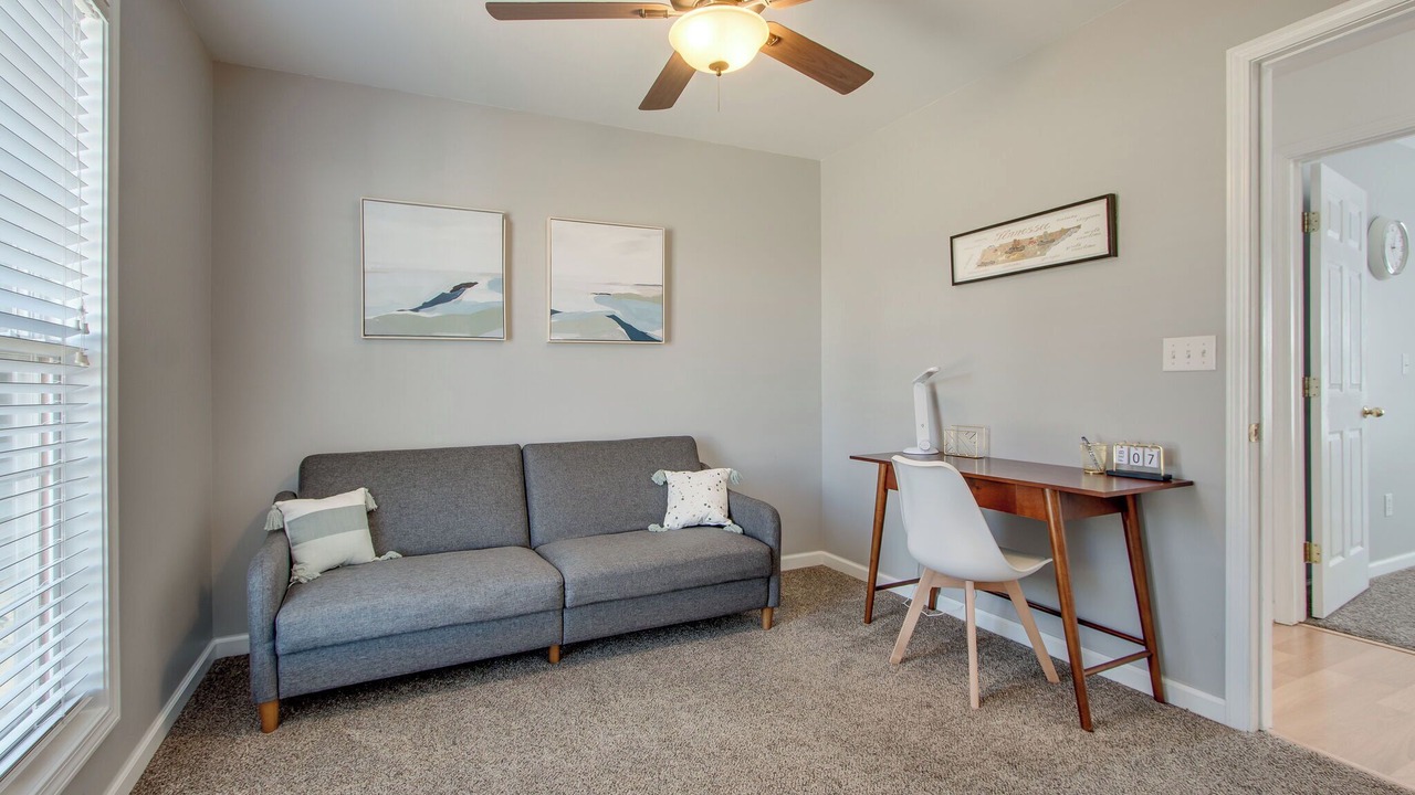 Photo of Livingroom in Spring Hill