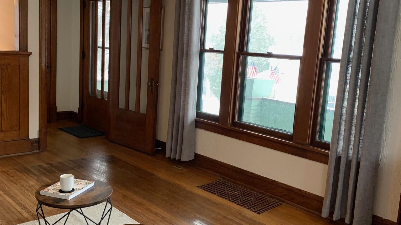 Photo of Livingroom in Manistique