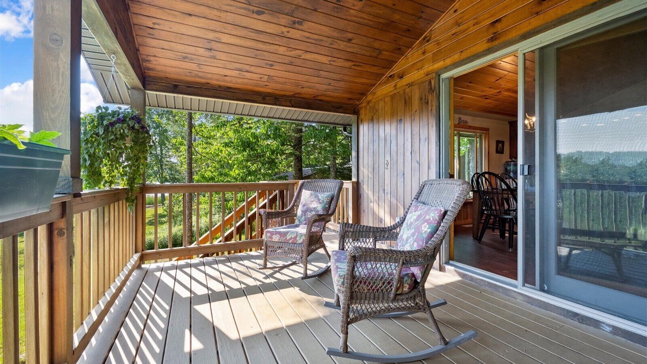 Photo of Patio Balcony in Remsen