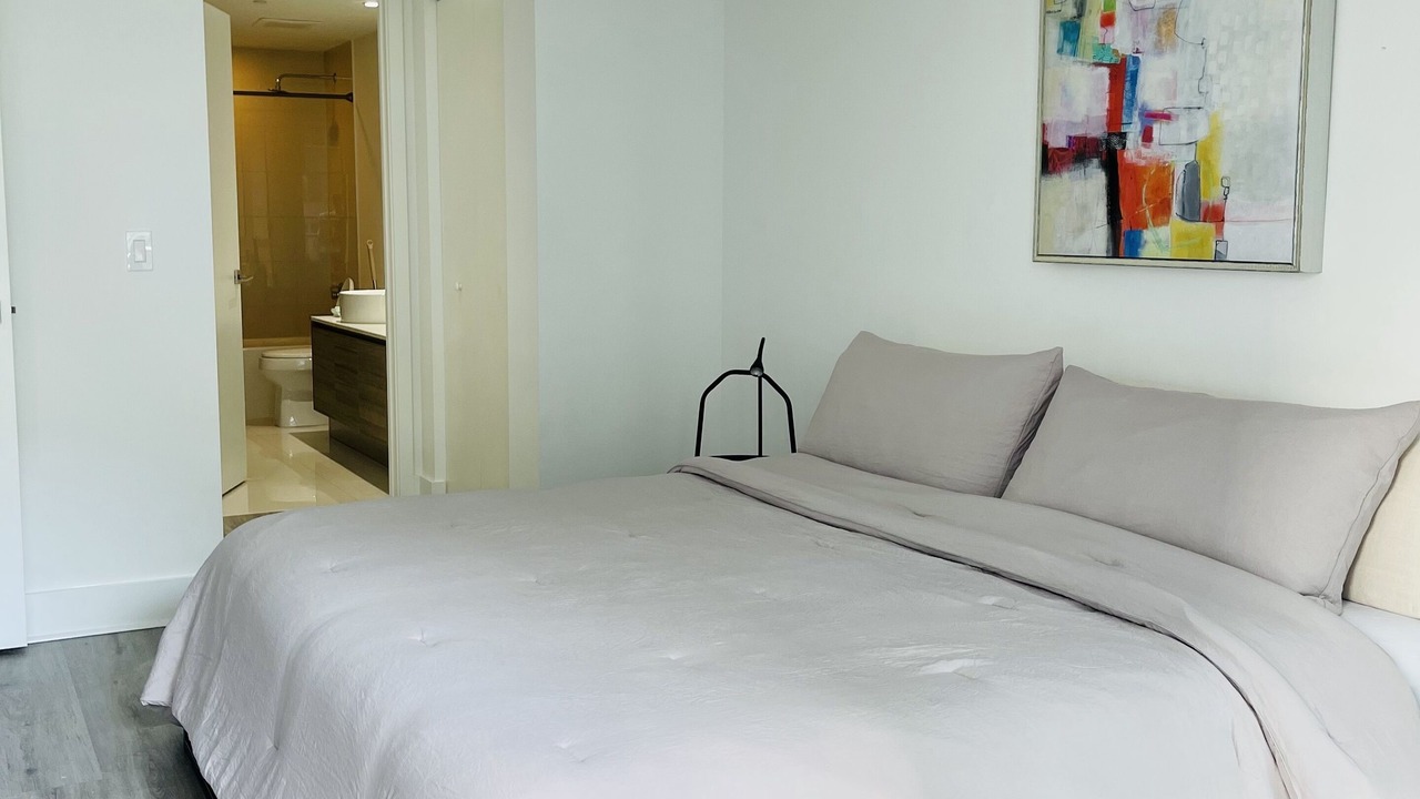 Photo of Bedroom in Midtown