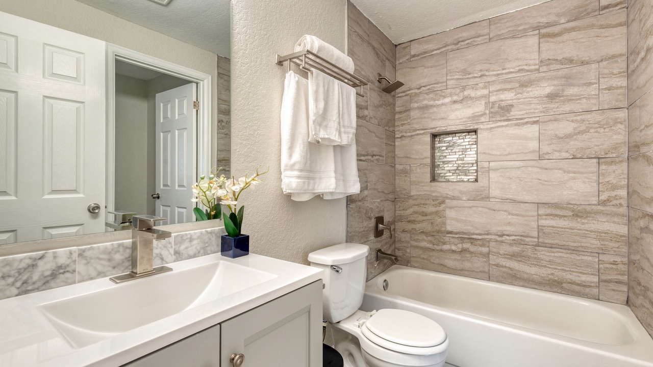 Photo of Bathroom in Paine Field-Lake Stickney