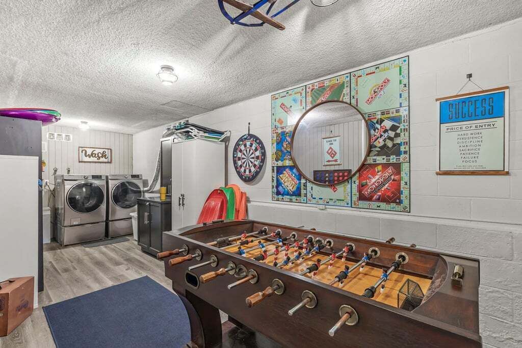 Photo of Bedroom in Crestline