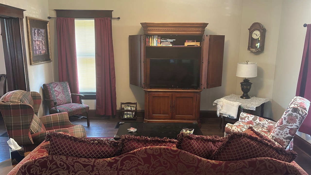 Photo of Livingroom in Latonia