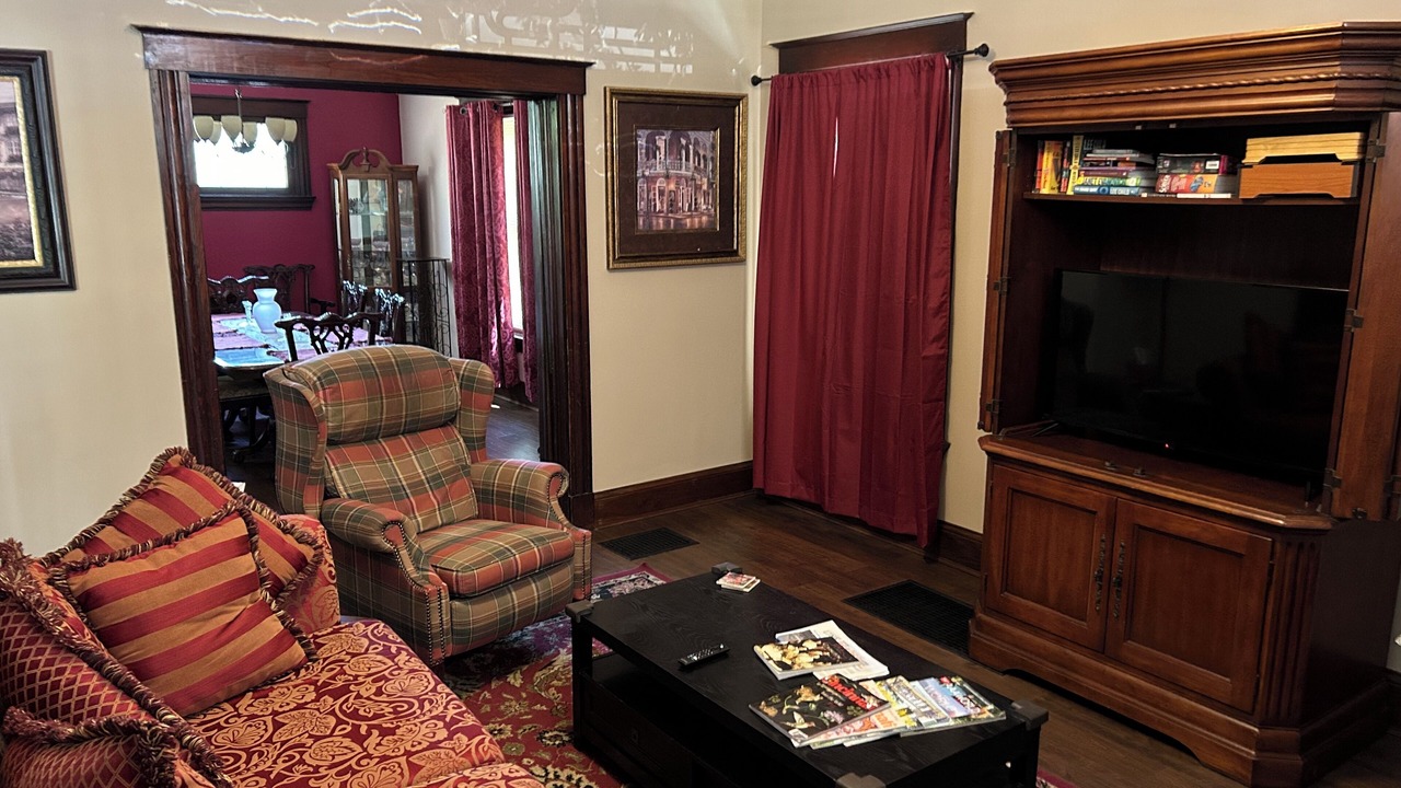 Photo of Livingroom in Latonia