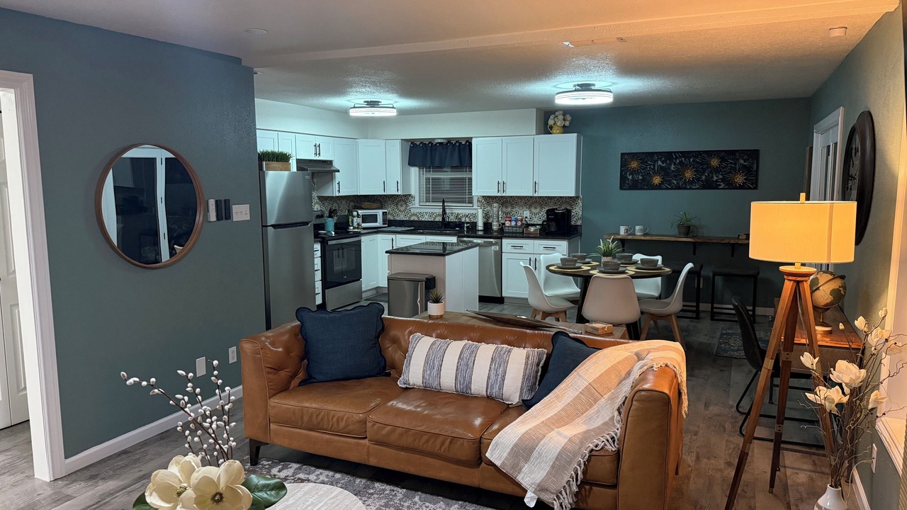 Photo of Livingroom in Roswell
