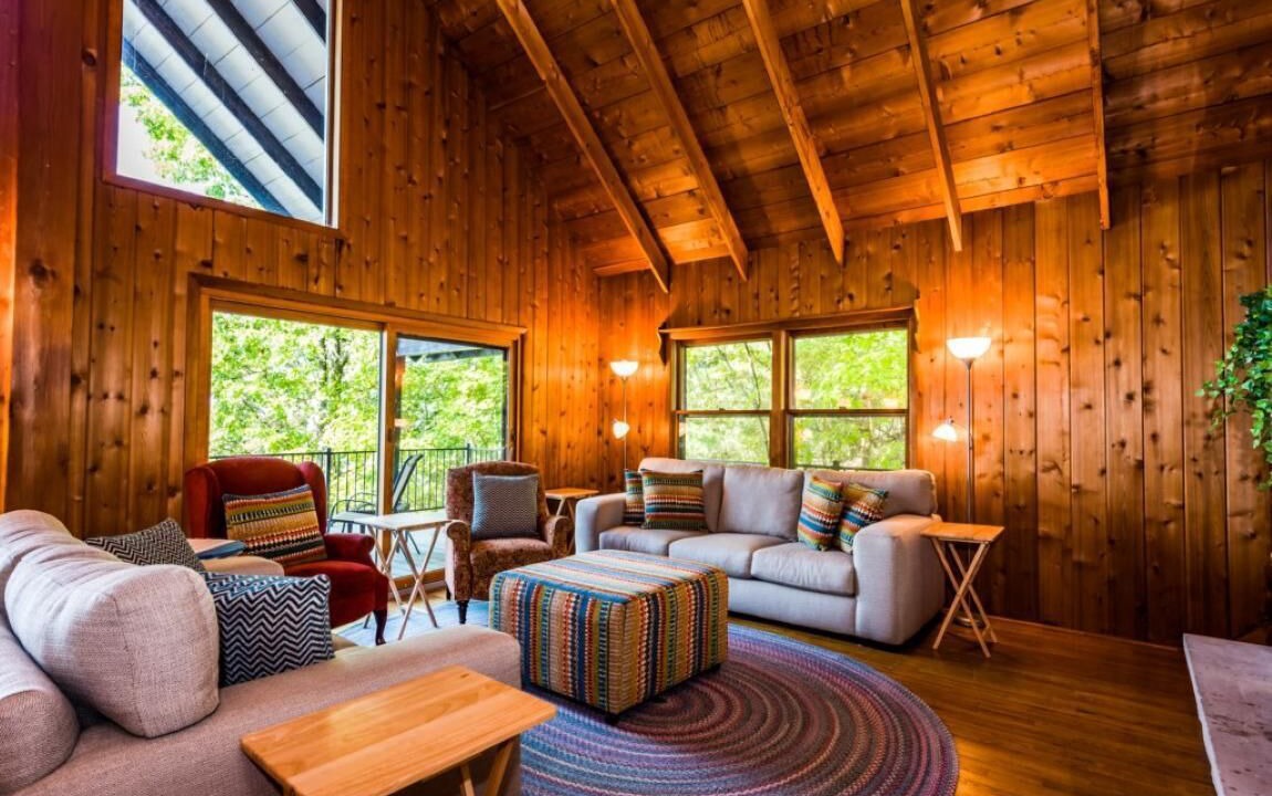 Photo of Livingroom in Bridgman