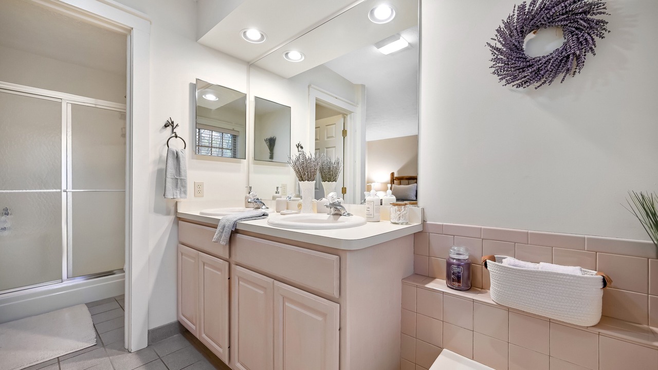 Photo of Bathroom in Tannersville