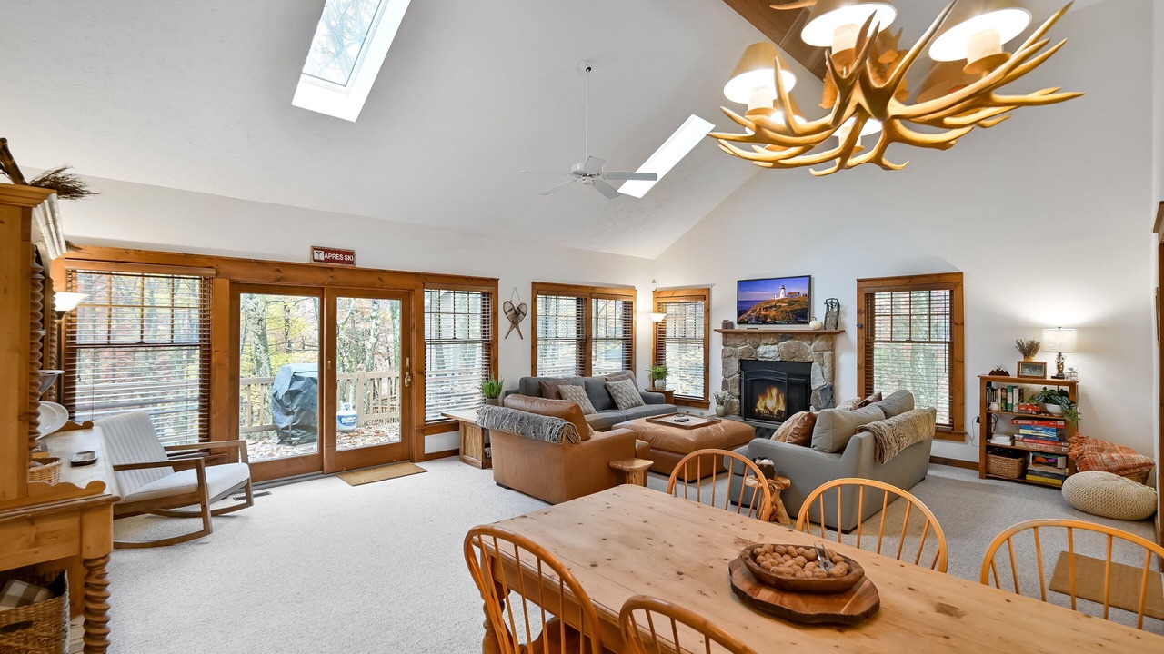 Photo of Livingroom in Tannersville