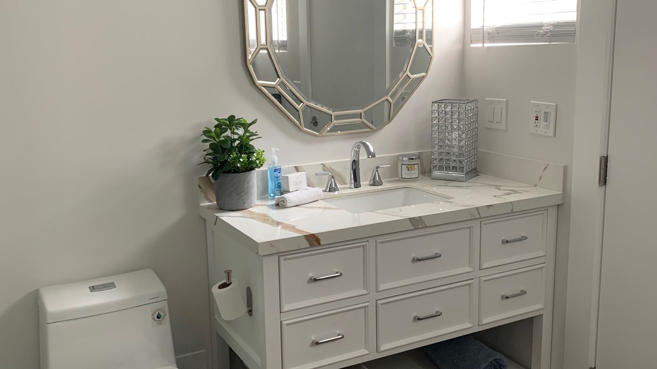 Photo of Bathroom in Marina Peninsula