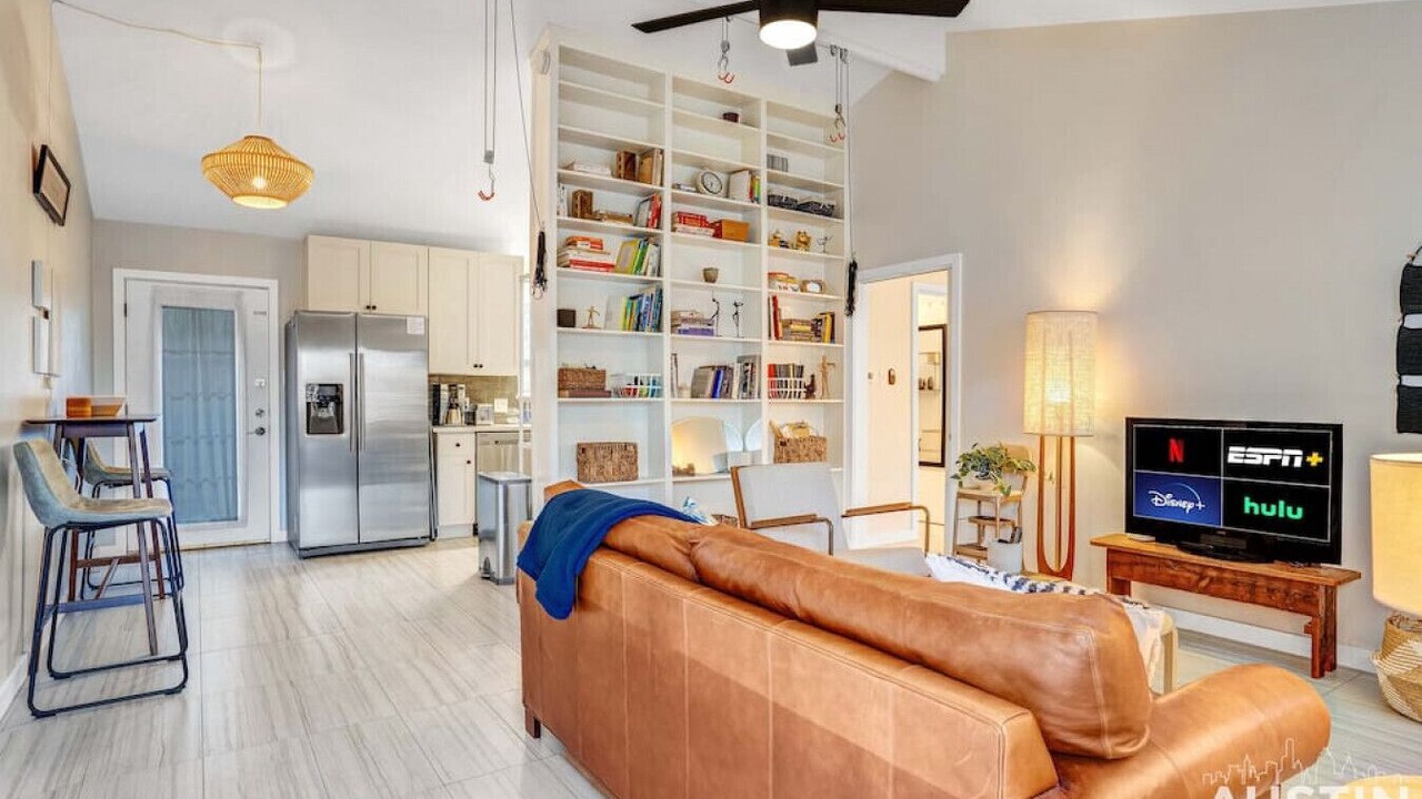 Photo of Bedroom in North University