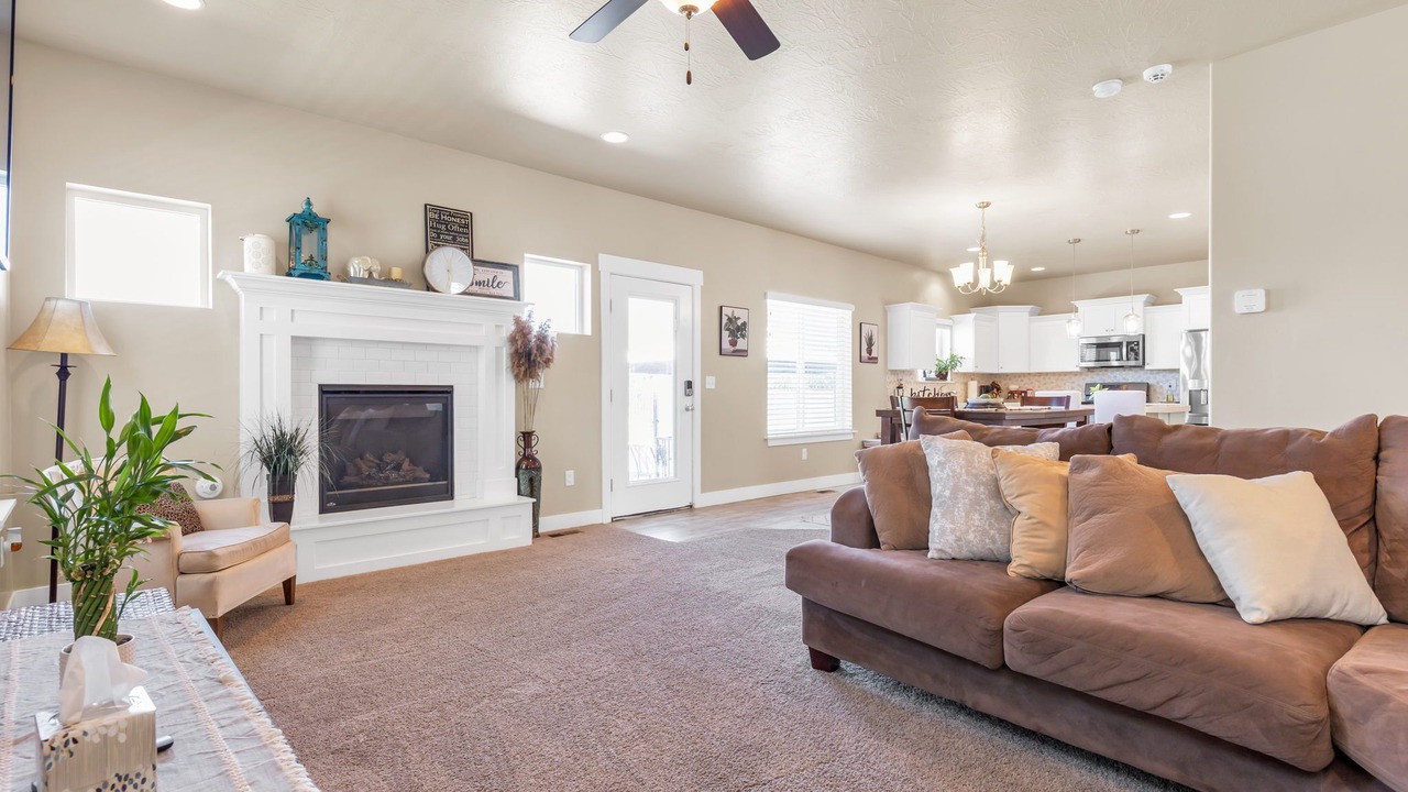 Photo of Livingroom in Vineyard