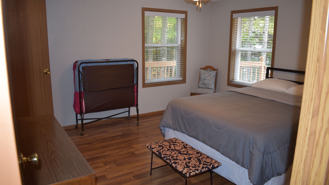 Photo of Bedroom in Three Lakes