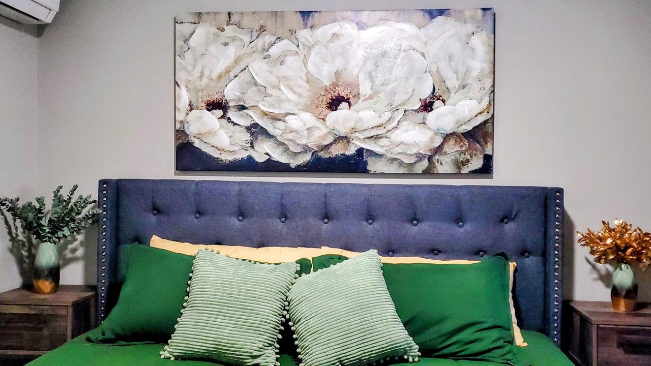 Photo of Bedroom in Hurwood Heights