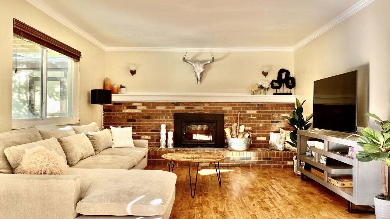 Photo of Livingroom in Morrison