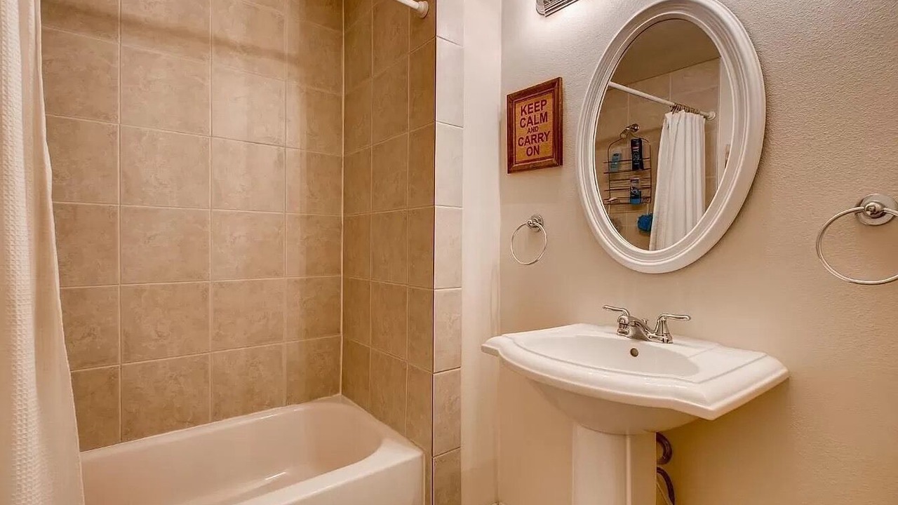 Photo of Bathroom in Thornton