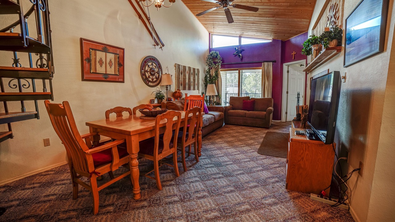 Photo of Livingroom in Angel Fire
