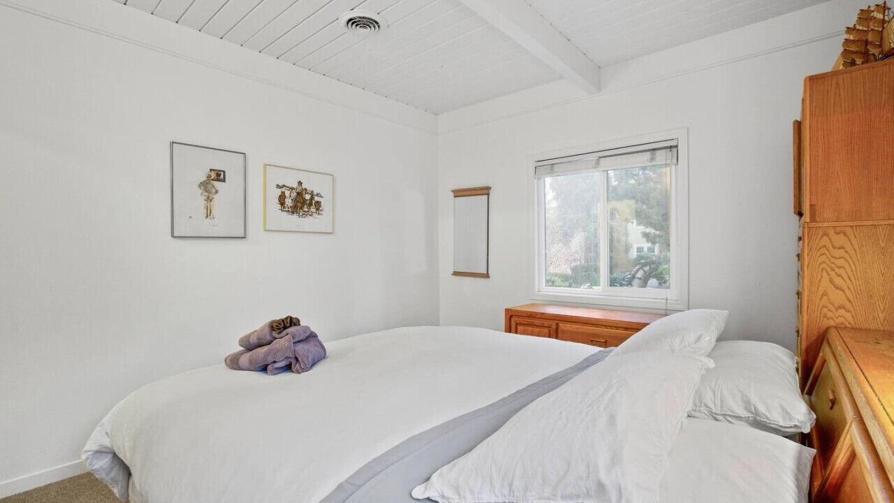 Photo of Bedroom in University Heights