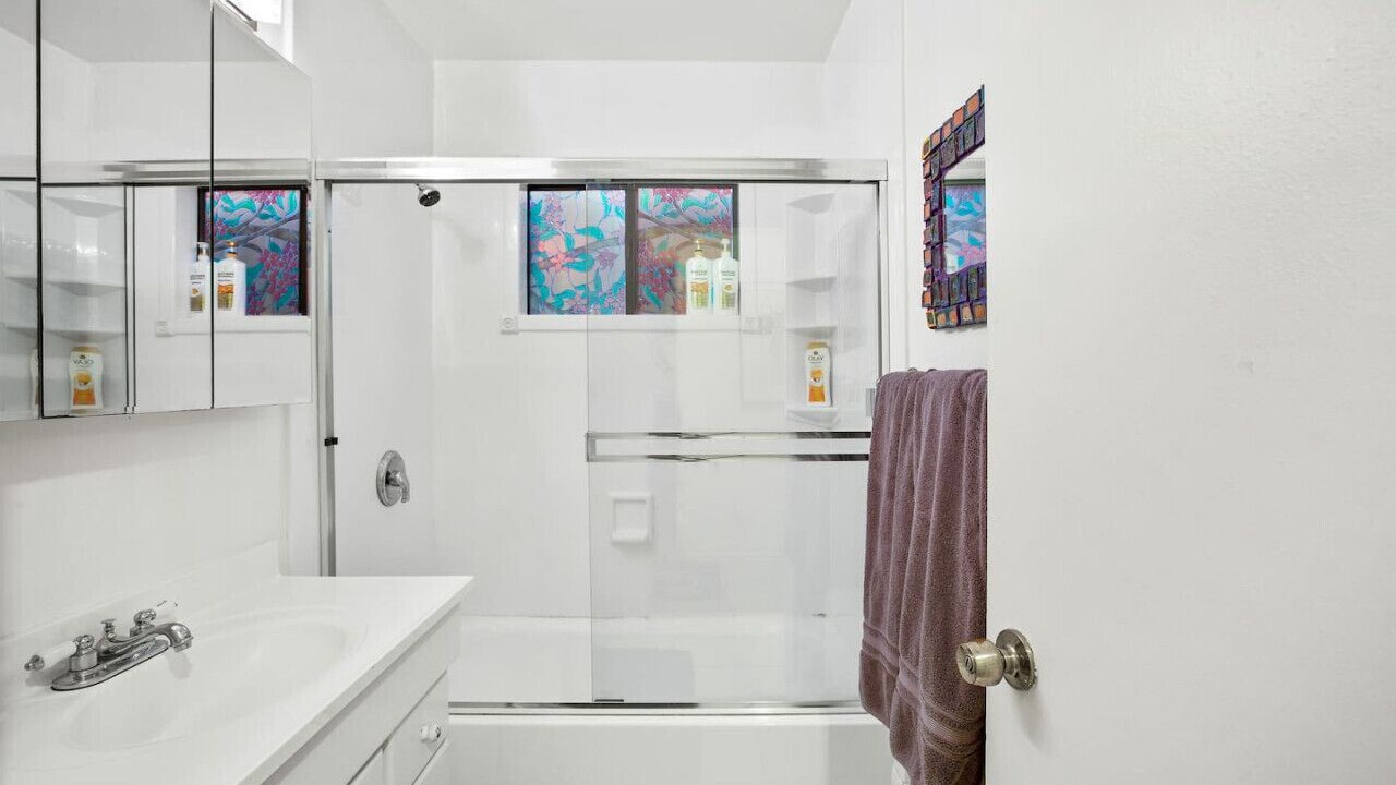 Photo of Bathroom in University Heights