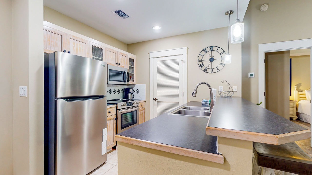 Photo of Kitchen in Baytowne Wharf