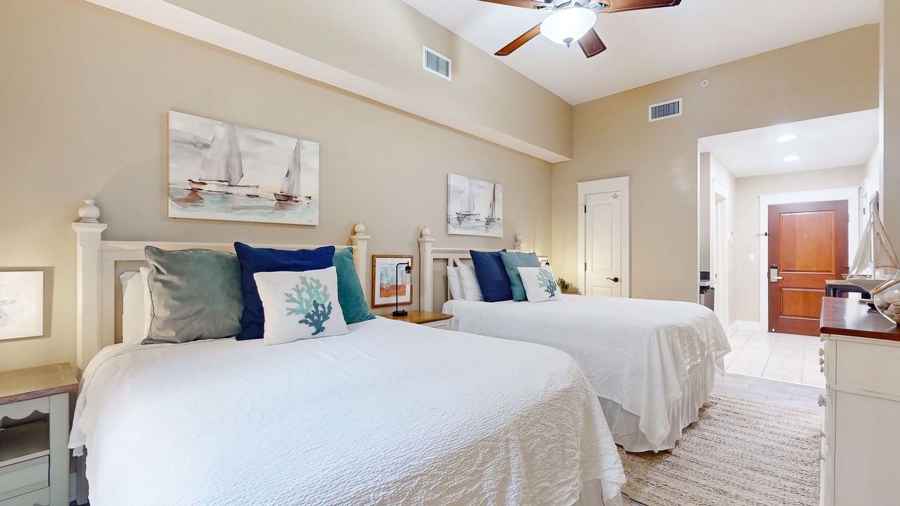 Photo of Bedroom in Baytowne Wharf