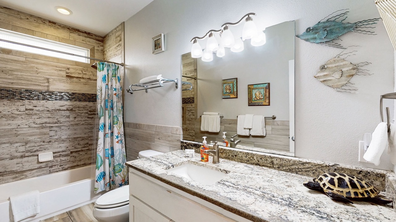 Photo of Bathroom in Leeward Sands
