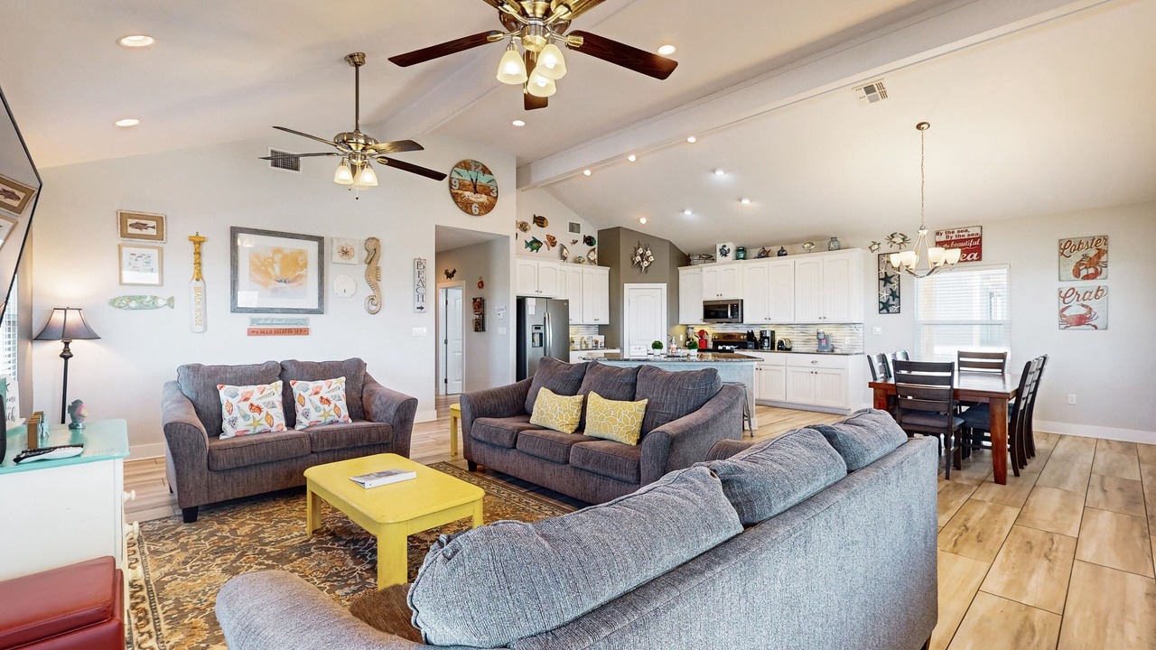 Photo of Livingroom in Leeward Sands