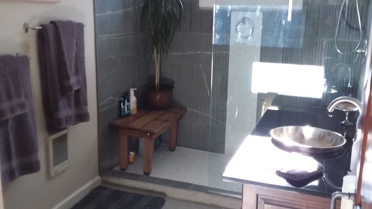 Photo of Bathroom in Paonia