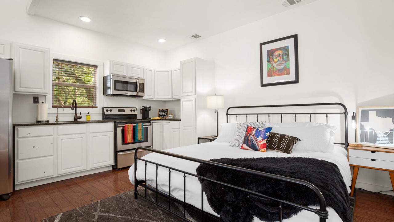 Photo of Bedroom in Spicewood