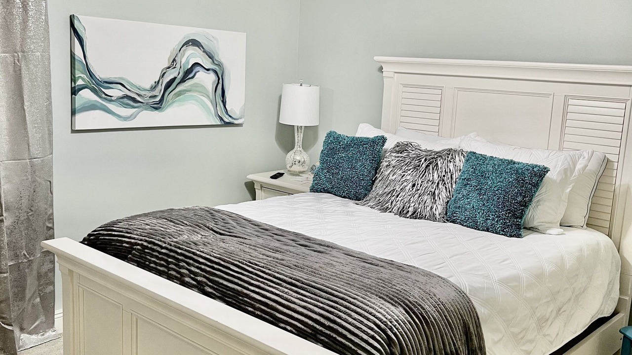 Photo of Bedroom in Gulf Shores