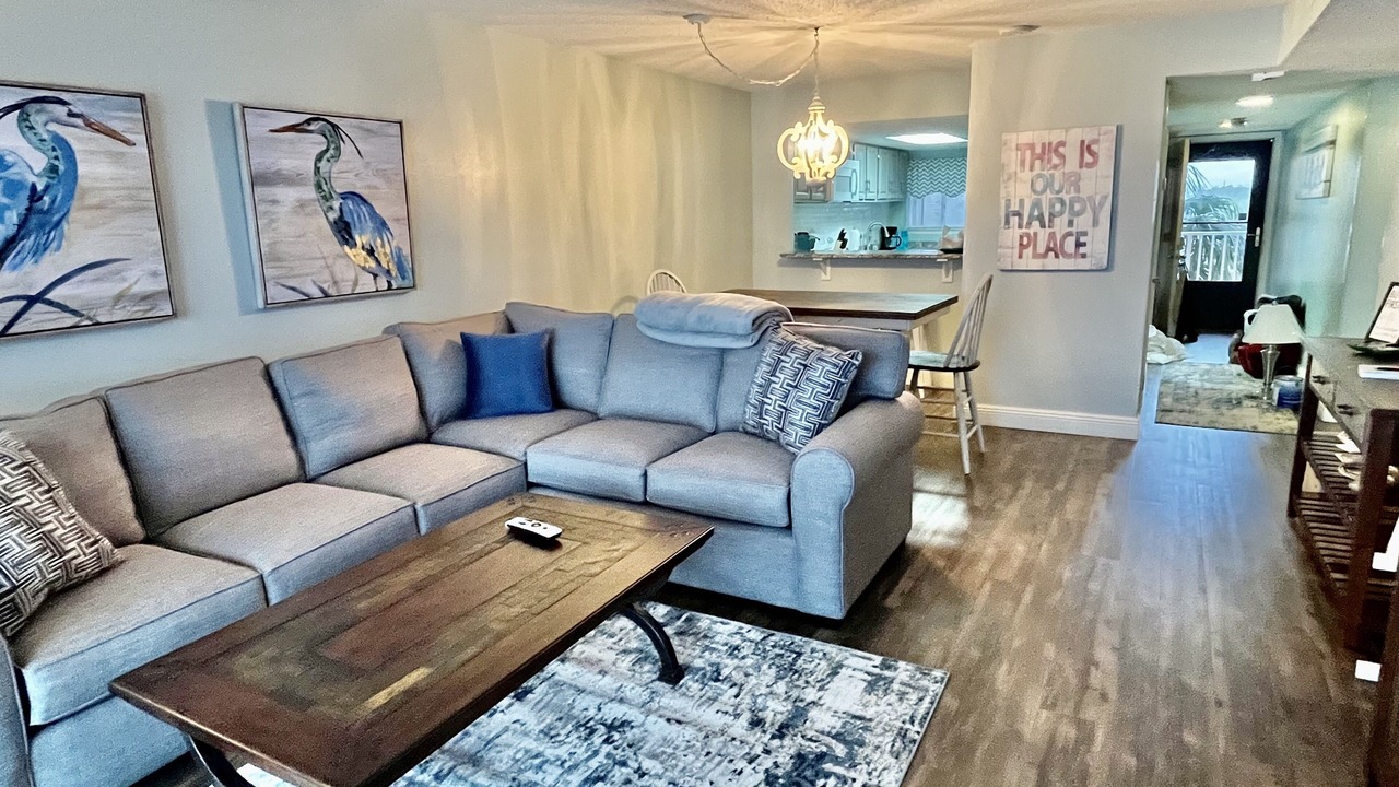 Photo of Livingroom in Gulf Shores