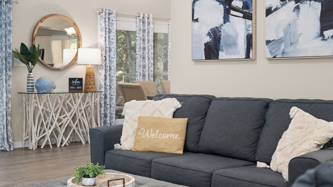 Photo of Livingroom in Ocean Pines