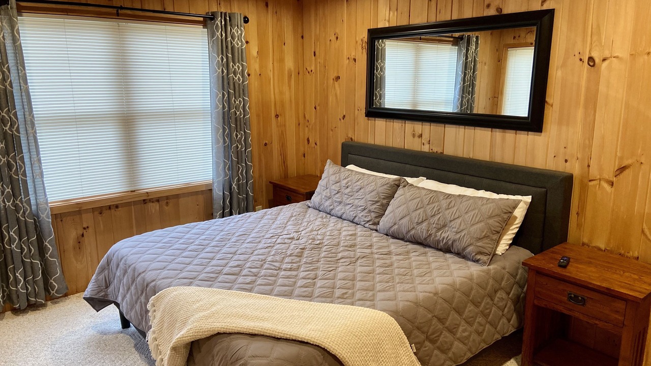 Photo of Bedroom in North Lake George