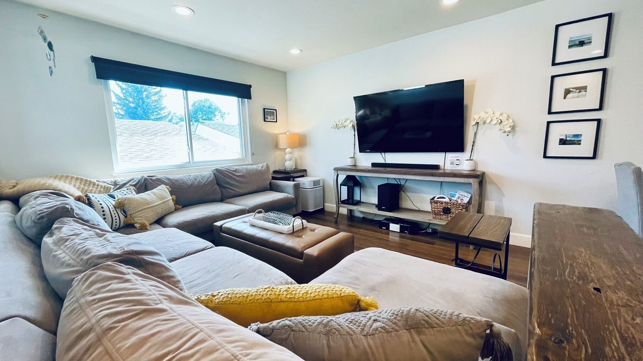 Photo of Livingroom in Arapahoe Ridge
