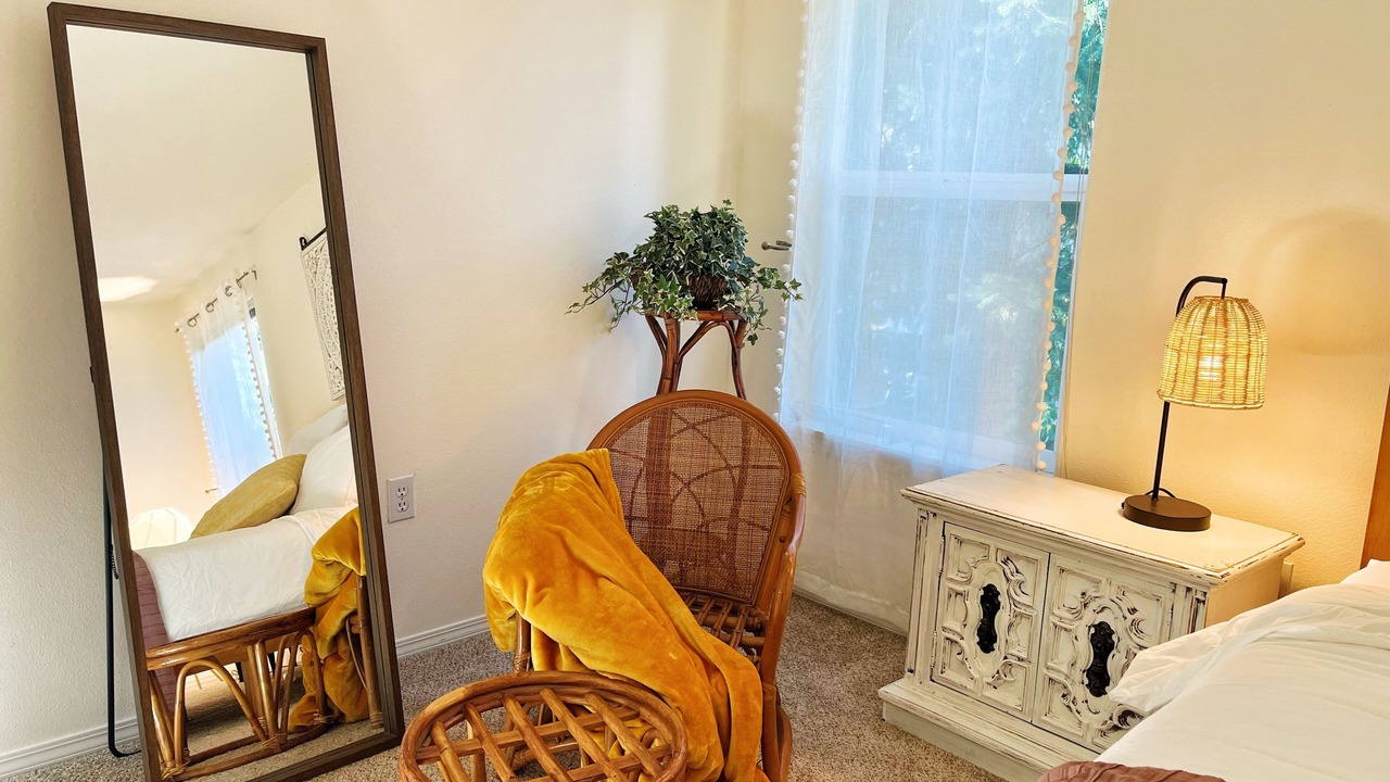 Photo of Bedroom in Metzger