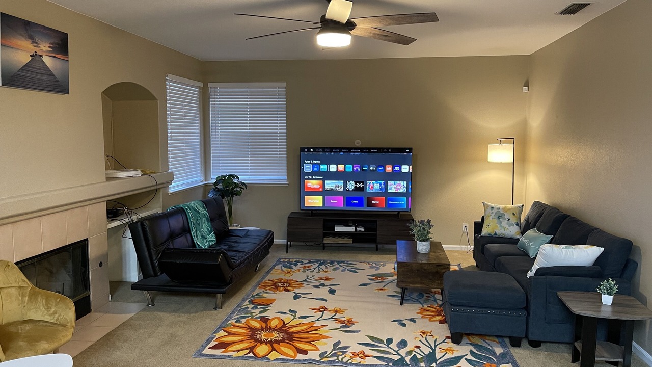 Photo of Livingroom in Elk Grove