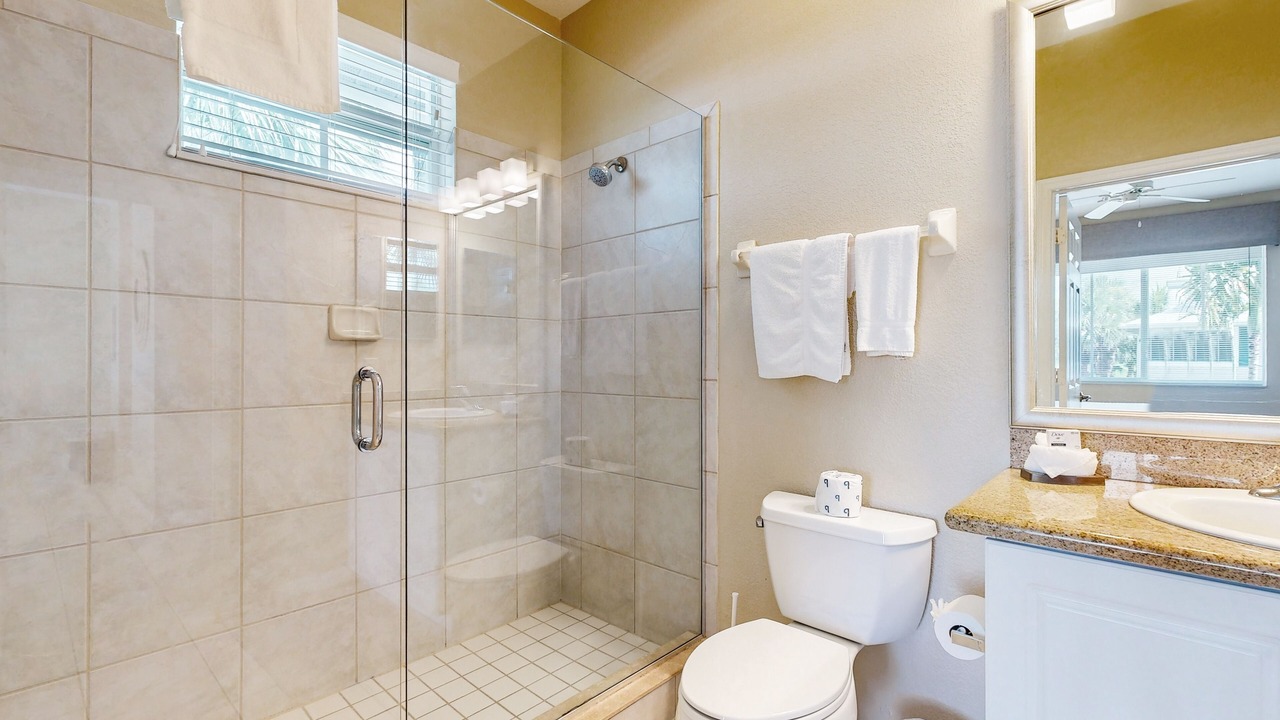 Photo of Bathroom in Naples