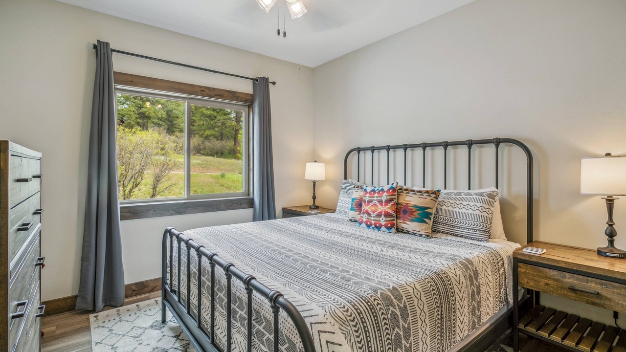 Photo of Bedroom in Twin Creek Village