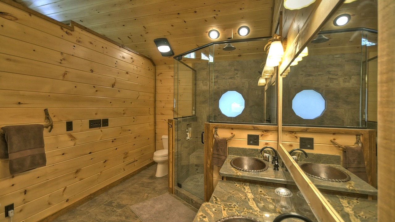 Photo of Bathroom in Ridges Over the Lake