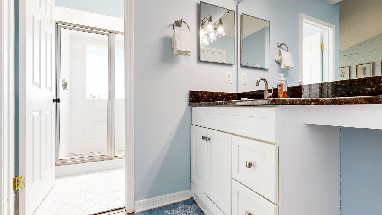 Photo of Bathroom in Amelia City