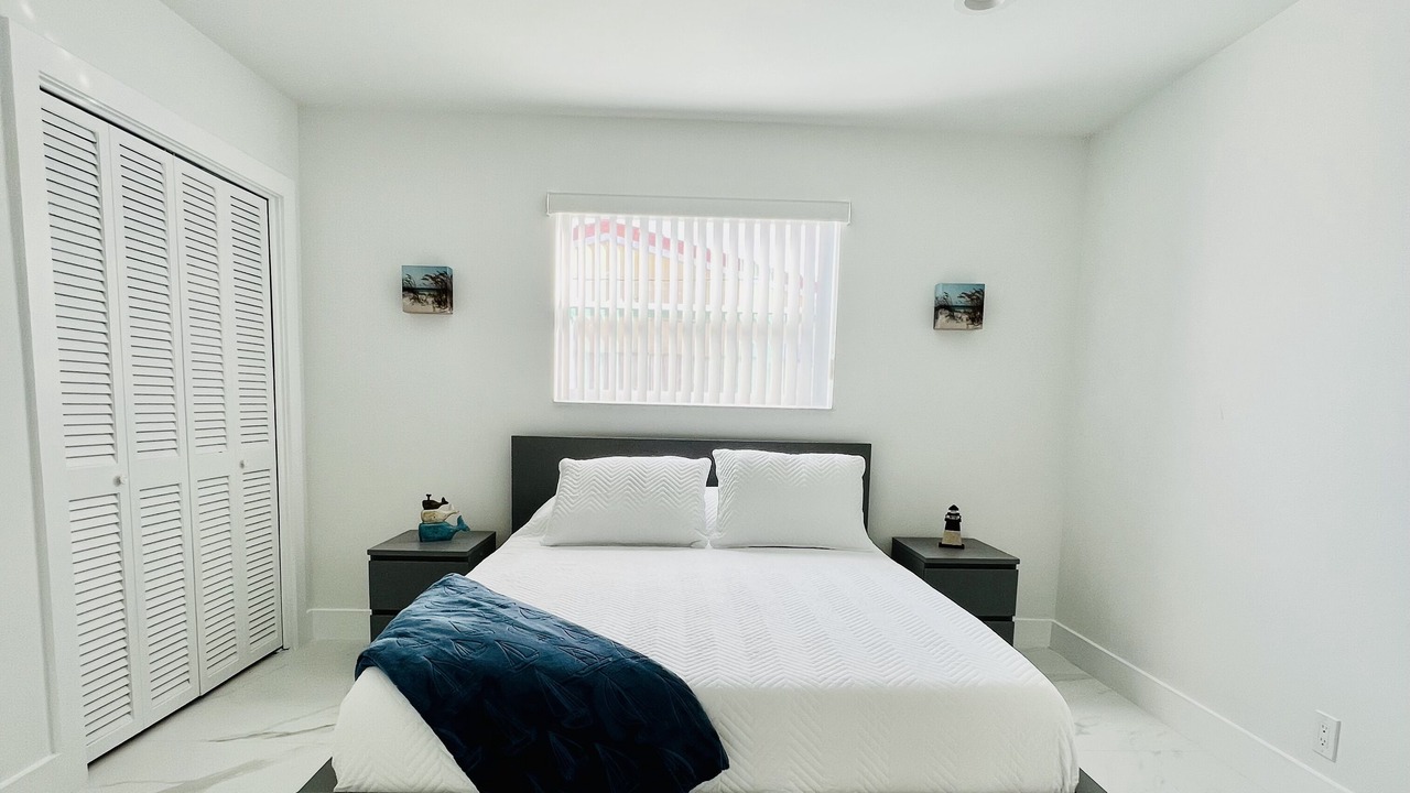 Photo of Bedroom in Dania Beach