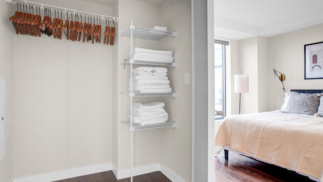 Photo of Bedroom in Theatre District