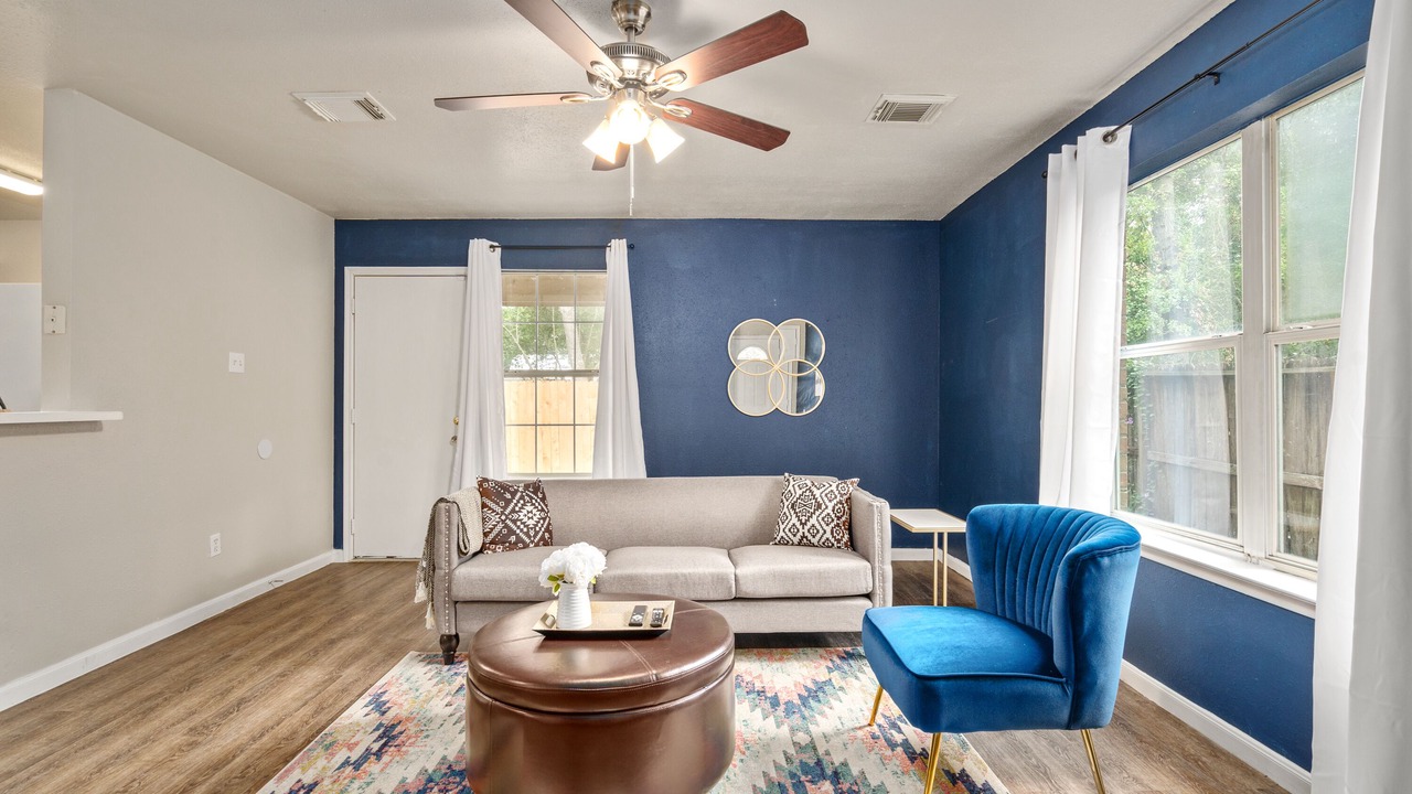 Photo of Livingroom in Cypress